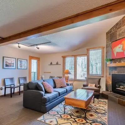 Iron Horse C5013 condo