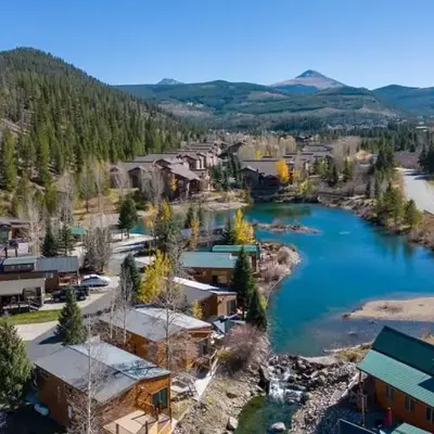 2BR Riverside Cabin Near Trails with Hot Tub Access