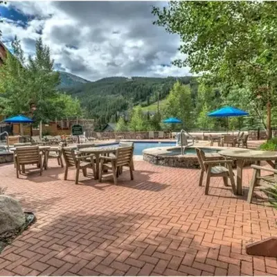 River Run Village Condos - 2 Bedroom - Walk To Lift!