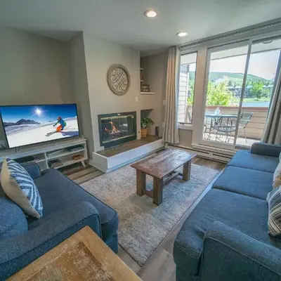 Argentine 1511 by SummitCove Lodging