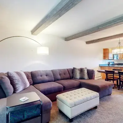 Mountain Vista Retreat