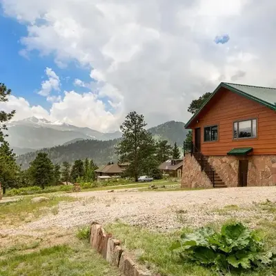 Frontier Mountain Retreat - Monthly Long-Term Vacation Rental 30 Days Minimum -- Estes Park apts