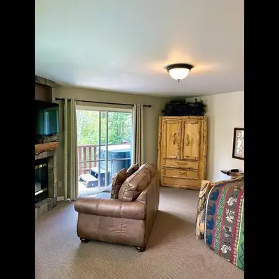 Fawn Valley Inn- 255 condo