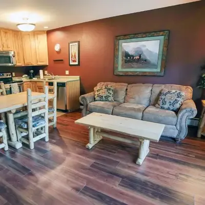Fawn Valley Inn- 298 condo