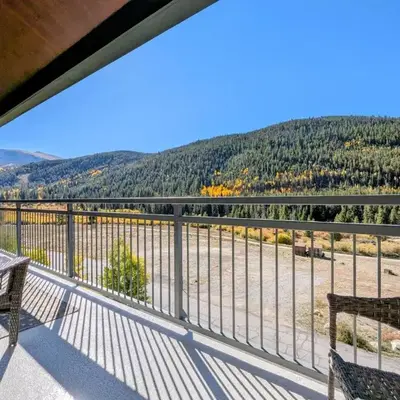 Montezuma 1766 by SummitCove Lodging