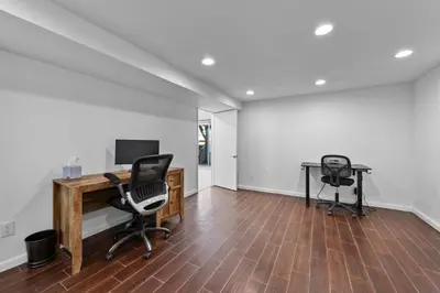 an office with a desk and a computer and a chair at Lunceford - Northglenn in Northglenn