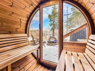Gallery image of HOT TUB Firepit Sauna Peak to Peak Loft Retreat in Nederland