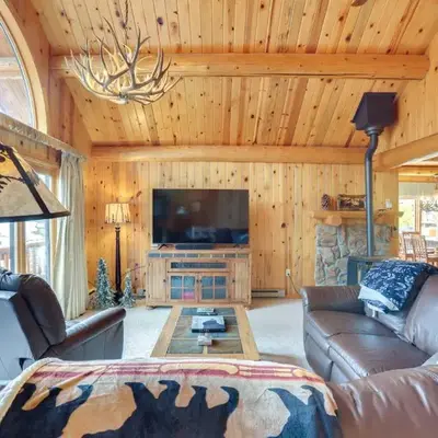 Lake and Mtn Views Spectacular Grand Lake Home