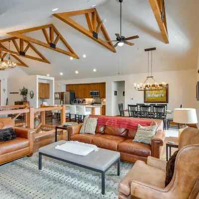 Family Home with Hot Tub 6 Mi to Winter Park Resort