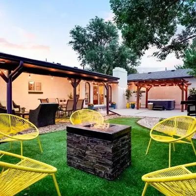 Unforgettable Stay HOT TUB and Fire Pit and 4 Miles to DT Denver