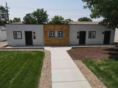 a house with a walkway in front of it at Calm and relaxing 1 bed in Brighton