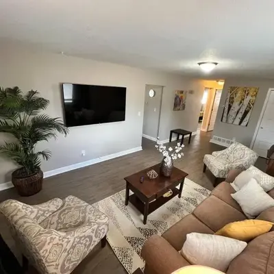 Spacious Westminster 2bd/1ba