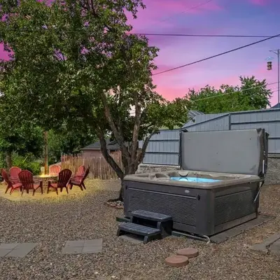 Light-filled retreat w hot tub & firepit