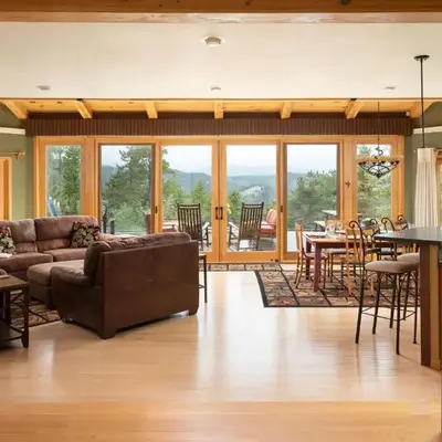 Lookout Lodge in Wondervu home