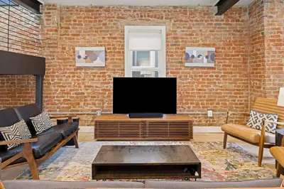 Gallery image of Highlands Square Bungalow - Private Yard - Garage in Denver