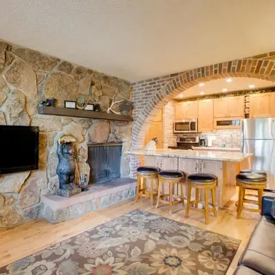 Riverside Condo in Downtown Winter Park!