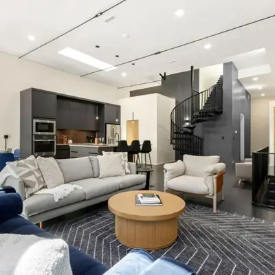 NEW! Modern Scandinavian Loft in Old Town Square