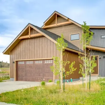 Private Hot Tub and Patio Granby Mtn Retreat!