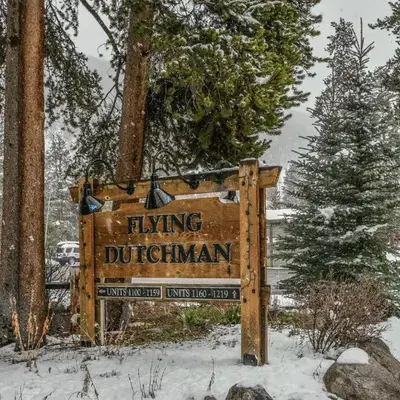 Flying Dutchman 1110 by SummitCove Lodging
