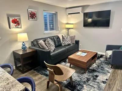 Gallery image of Just Renovated, Fully Stocked Apt with Free Parking in Denver