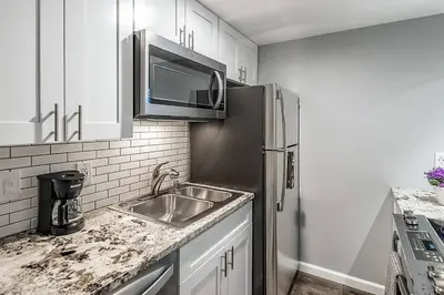 Gallery image of Just Renovated, Fully Stocked Apt with Free Parking in Denver