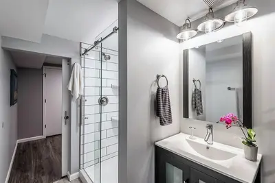 Gallery image of Just Renovated, Fully Stocked Apt with Free Parking in Denver