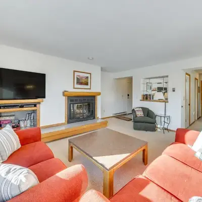 2 Mi to Winter Park Resort Condo with Pool Access!