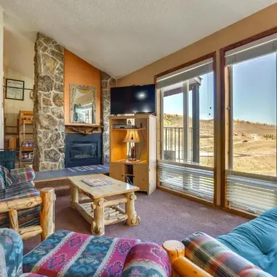 Walk to Ski Lift and Hiking Granby Ranch Condo!
