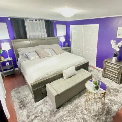 Stylish two homes in one house 6 bedrooms 2 kitchens