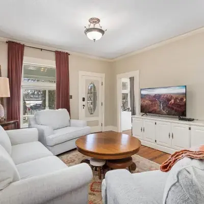 City Park Charm - Vintage Home with Modern Comforts