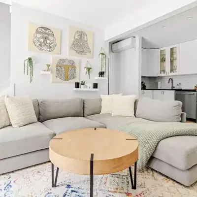 Bright & Modern - King Suite - Creekside Trail