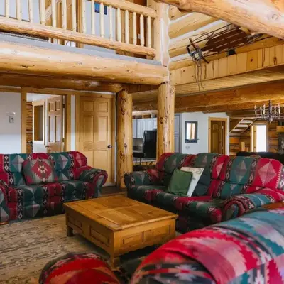 Silverthorne Cabin with Hot Tub and Forest Access