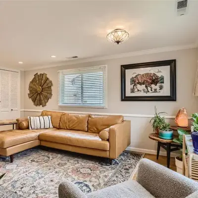 Single Story Denver Ranch Close to DU And Wash Park And DTC