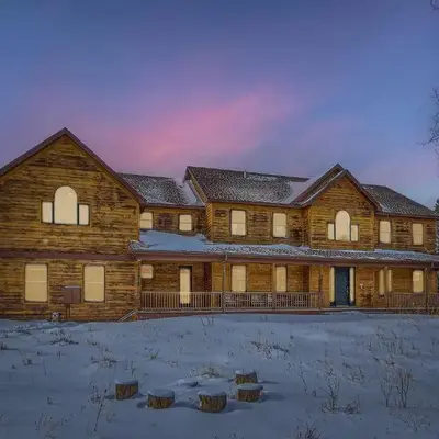 Mountain Majesty home