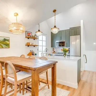 Luxe Designer Flat on Sloans Lake with Rooftop Deck