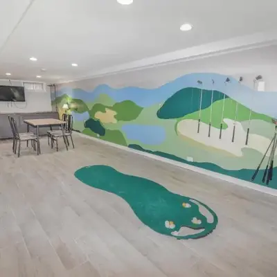 Family Home with Large Yard & Golf Theme Near Rail