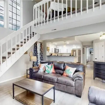 Updated Two-Bedroom with Three King Beds Loft & Two Baths