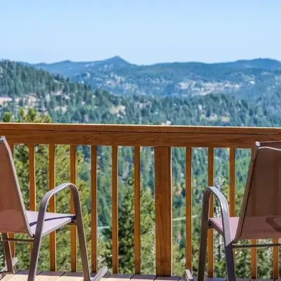5 Bedroom Whole Home with Mountain Views