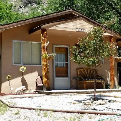 Rural Cabin Rental in Gorgeous Poudre Canyon near Fort Collins