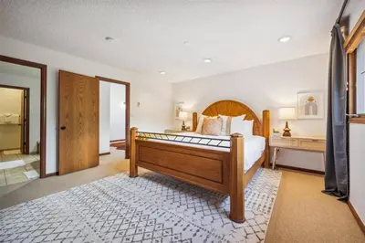 a bedroom with a large bed in a room at Pet-Friendly 3 Bedroom Townhome In Frisco - Short Drive To Breck! in Frisco