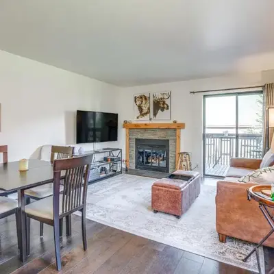 half Mi to Dtwn Frisco Mtn-View Condo with Pool!