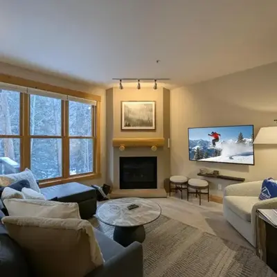 Trappers Crossing 8769 by SummitCove Lodging