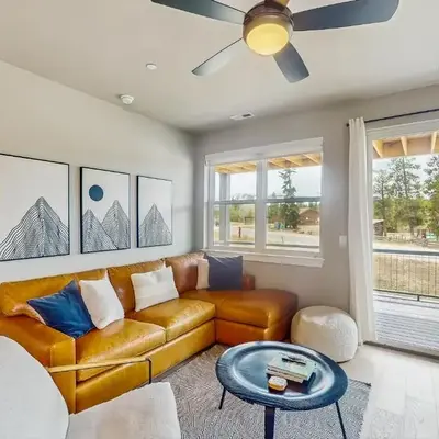 Modern Mountain View