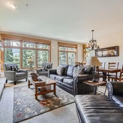Lone Eagle 3013 condo