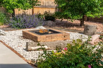 Gallery image of Sunny West Denver Escape Stylish 2BR Retreat in Wheat Ridge