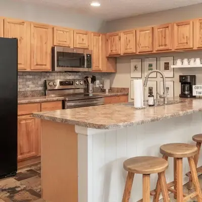Versatile Rental