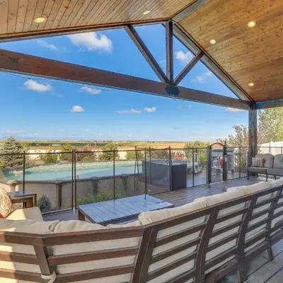 Private Hot Tub and Game Room Keenesburg Getaway!