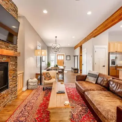 Winter Park Getaway 4 BR Townhouse w Hot Tub