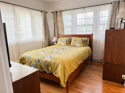 Gallery image of Park Hill Bungalow with Main Floor Bed & Bath in Denver