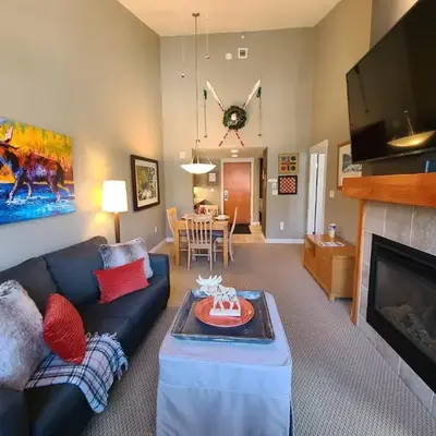 Platinum Top Floor Ski-in Ski-out WP Resort
